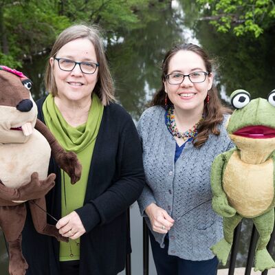 Friends puppets Bella Beaver and Bartholomew Bullfrog
